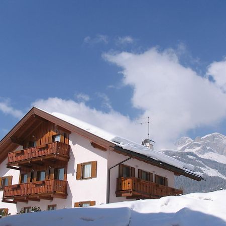 Appartamenti Majon Ladina Vigo di Fassa Exteriér fotografie